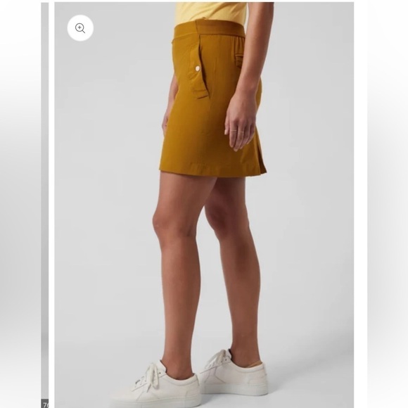 Athleta Vienna skort in mustard - size  4 - Picture 3 of 10